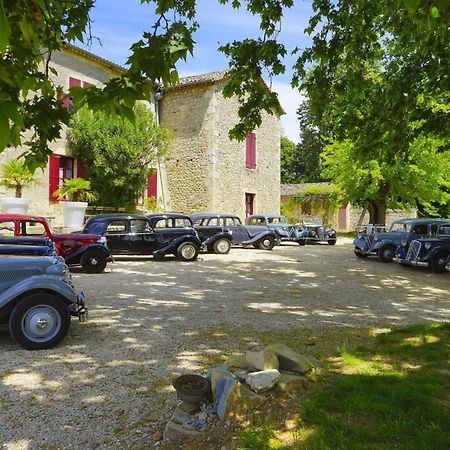 Gites Du Domaine Des Dames Vallon-Pont-d'Arc Exterior photo