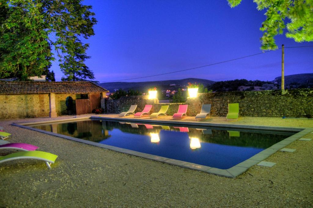 Gites Du Domaine Des Dames Vallon-Pont-d'Arc Room photo